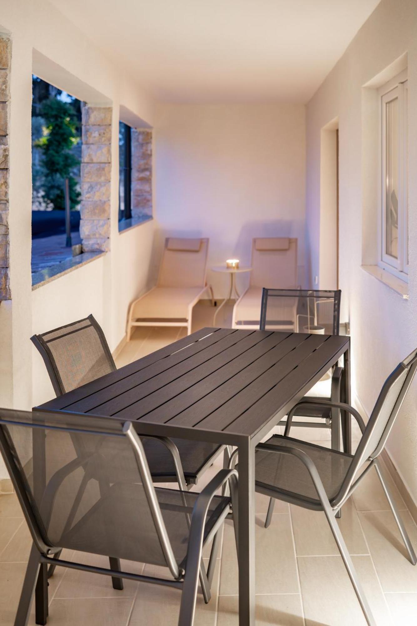 Apartment Grguric Palit