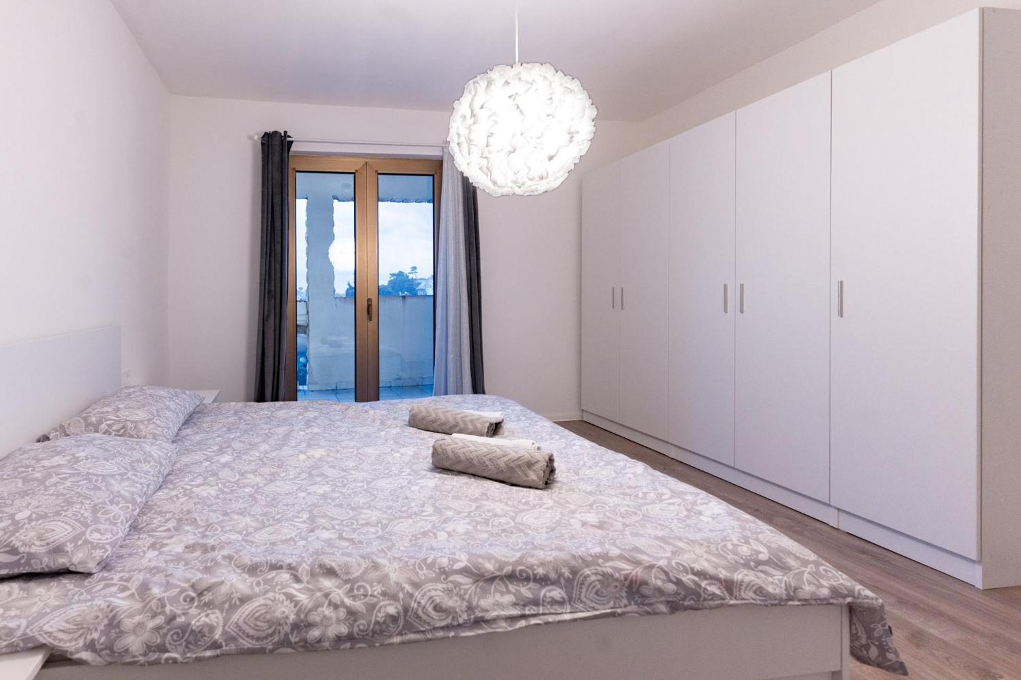 Grguric Apartment Palit